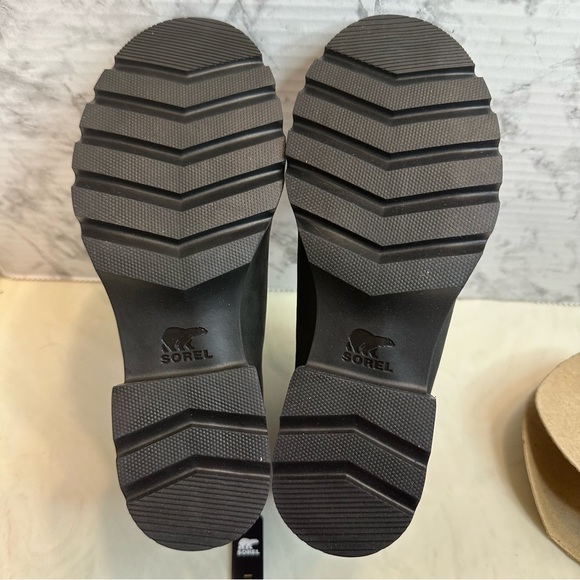 Sorel Emilie III Chelsea boot - Picture 7 of 8